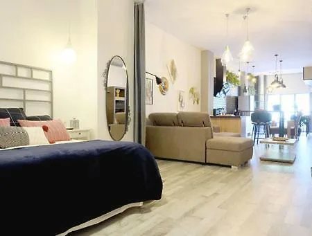 Apartment Loft Station *